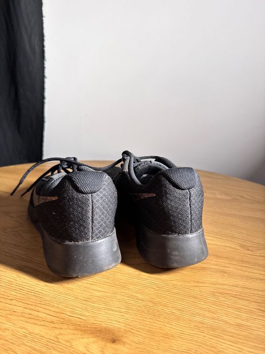 Buty treningowe damskie 40.5