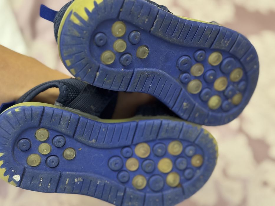 Сандалі  Прімарк 27 р