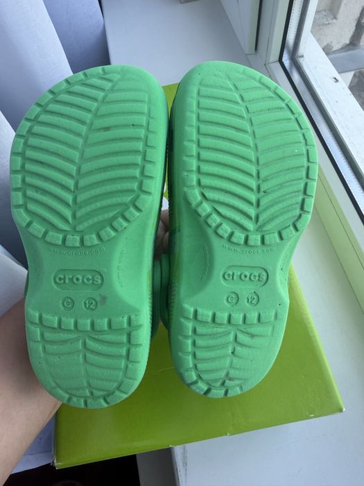 Босоніжки сандалі крокси crocs 12c