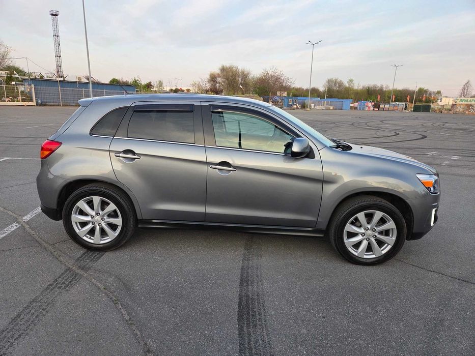 Mitsubishi Outlander Sport 2015 H-Line