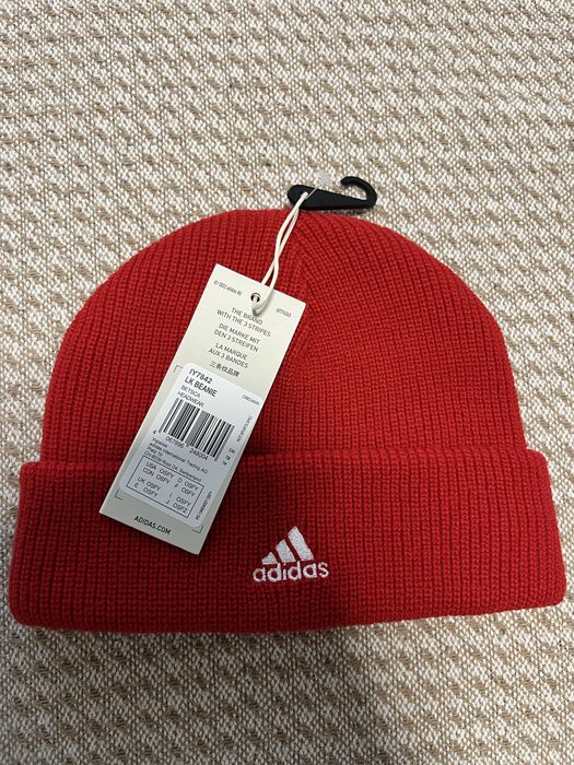 Нова дитяча шапка Adidas Beanie, унісекс