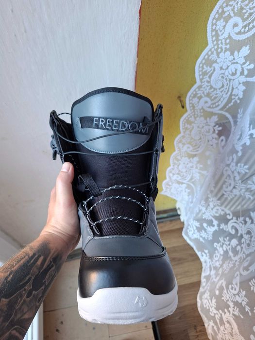 Komplet Snowboardowy