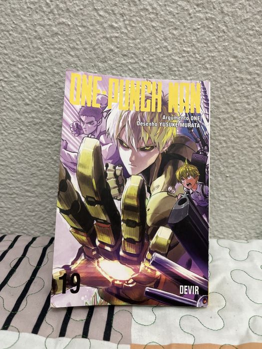 Manga do one punch man condição perfeita