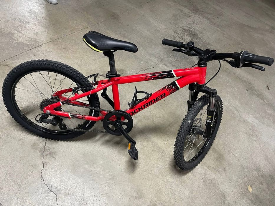 Bicicleta  em estado de nova