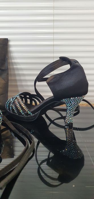 Sapatos de Dança Mulher Novos