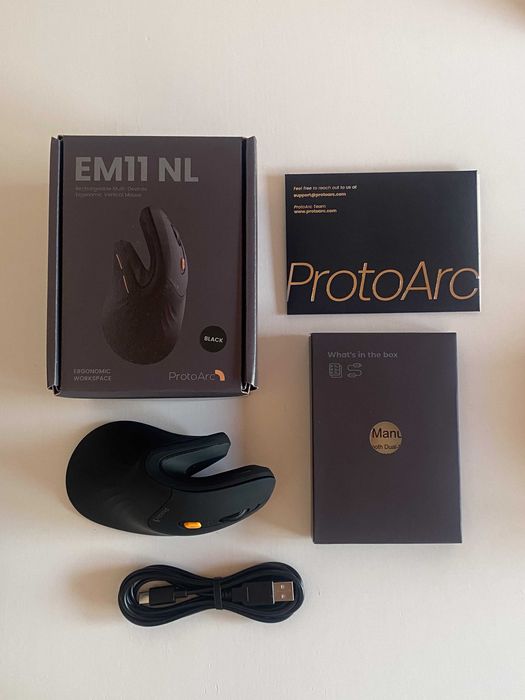 Ergonomic Vertical Wireless Mouse ProtoArc64739092232706124