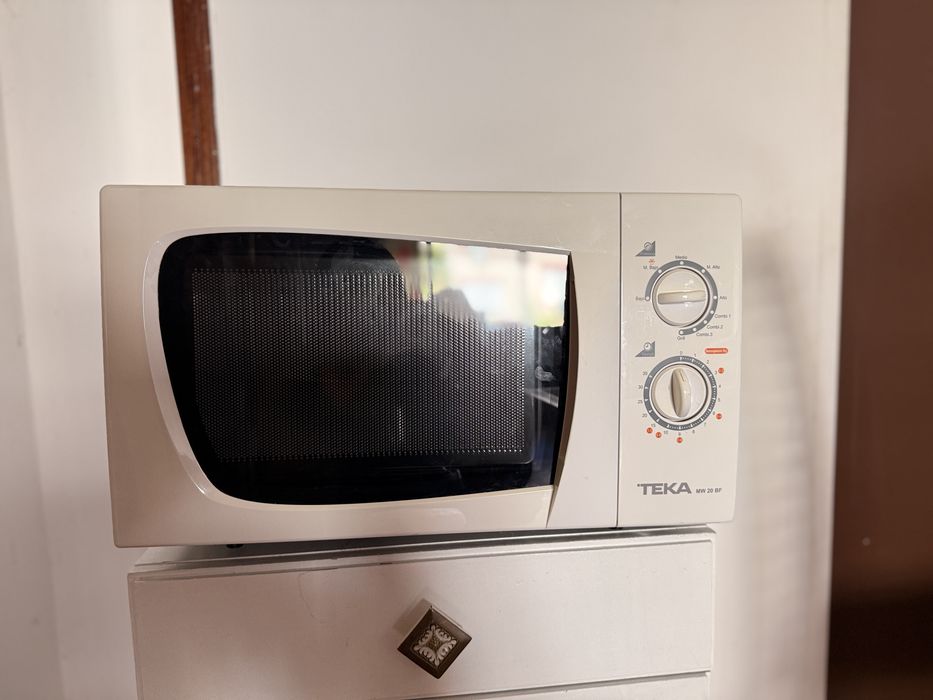 Microondas TEKA MW 20