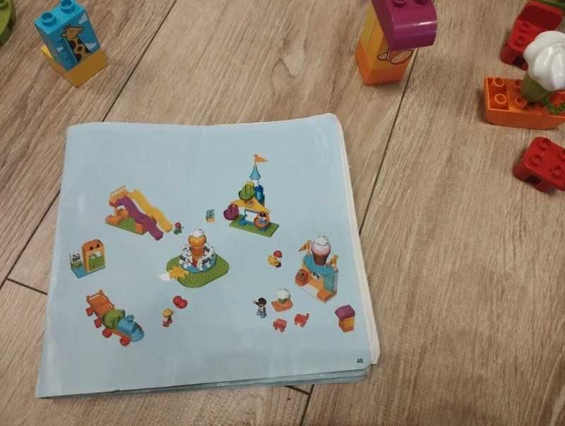 LEGO Duplo Wesołe miasteczko