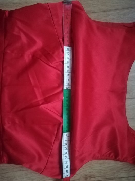 Sukienka czerwona 38