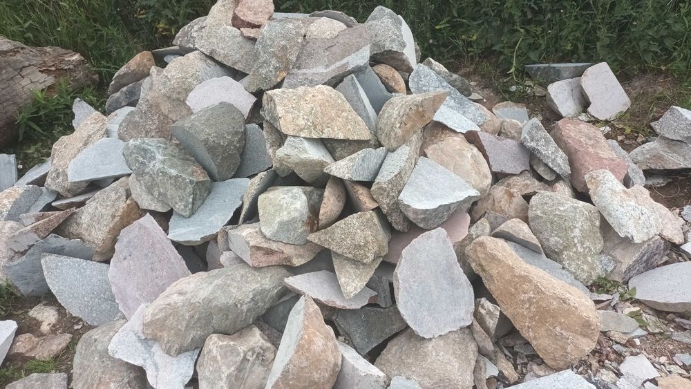 Kamień polny"piętki" płomieniowane