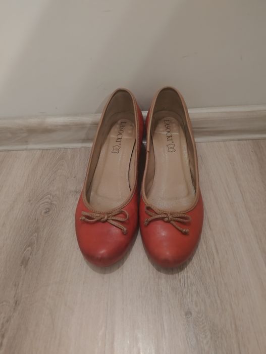 Buty na obcasie Lasocki rozmiar 39