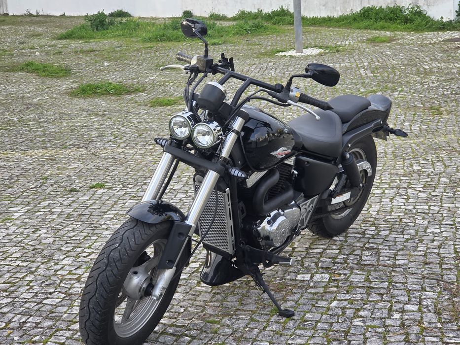 Suzuki vz800 marauder