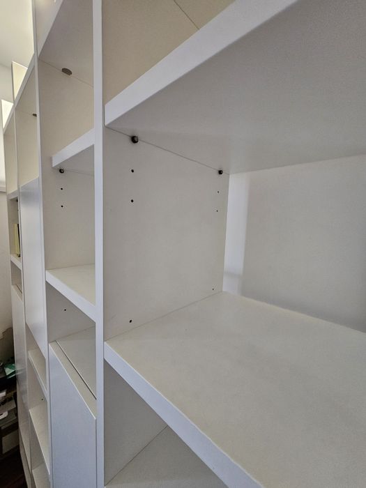 Estante lacada branco  2,20m largura × 2,00 altura