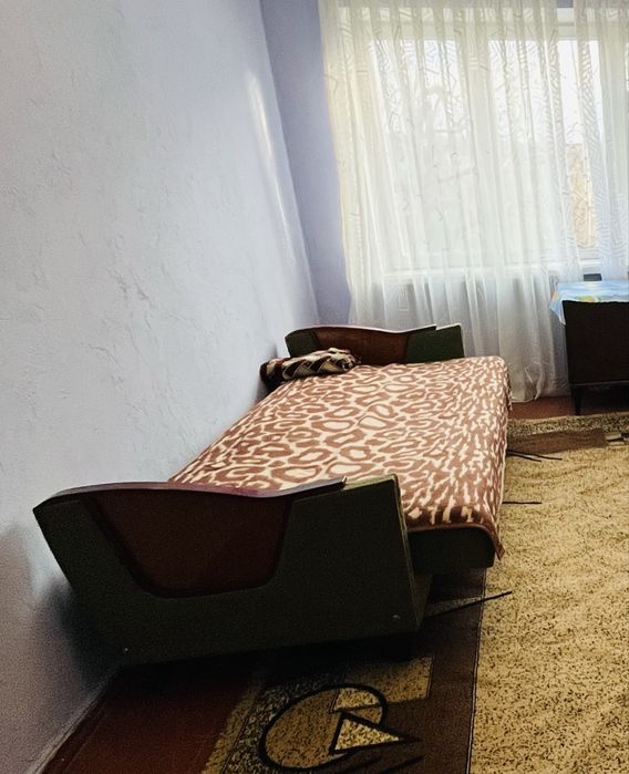 Отдам диван самовывоз черемушки