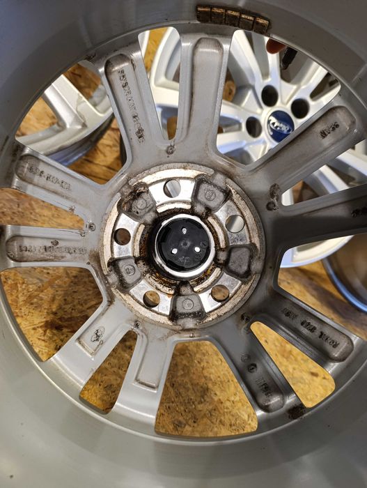 Felgi 17" Ford Kuga S-max Galaxy Mondeo ET52,5 7,5J GJ5C-1007-B1A TPMS