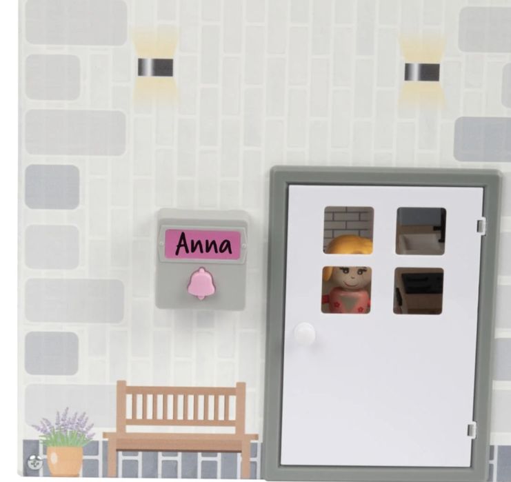 Ляльковий будинок дере´яний