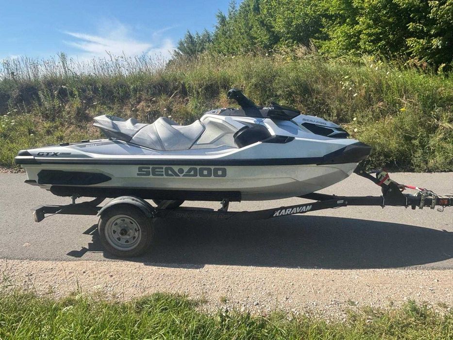 Sea-Doo GTX 300 Limited 17H 2024R