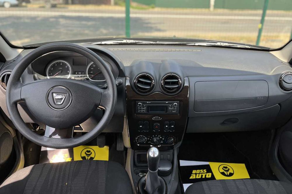 Dacia Duster 2012