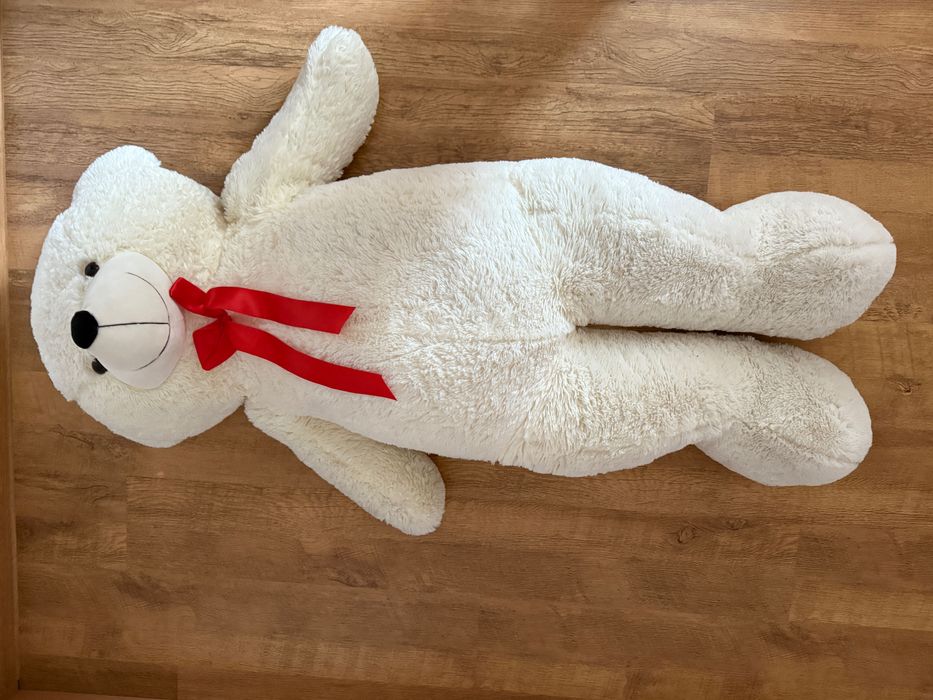 Miś duży biały czerwona kokarda maskotka