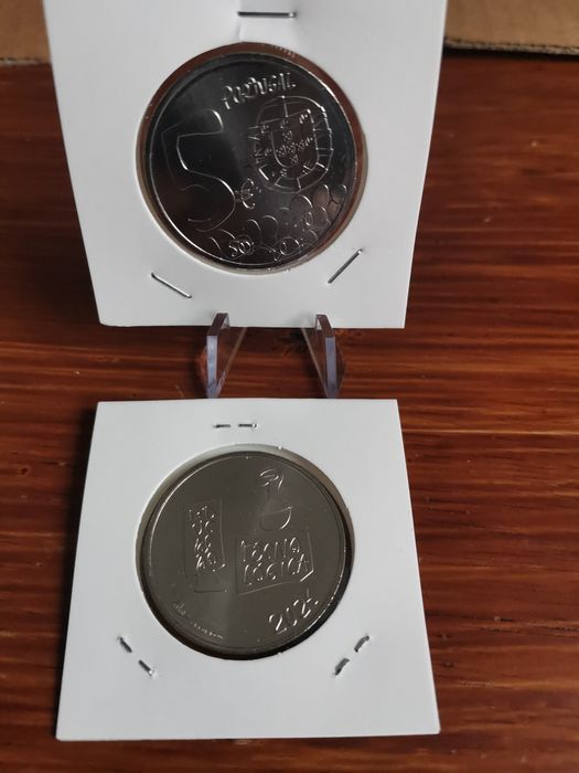 Moeda "Conhecimento - Desenhar a moeda "