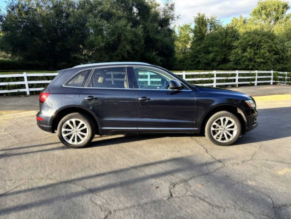 Audi Q5 quattro Premium Plus      2014