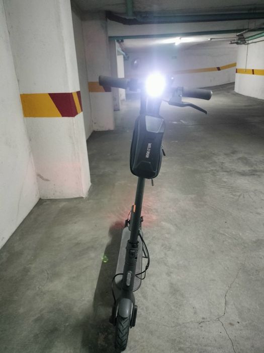 Trotine electrica Xiaomi em óptimo estado.