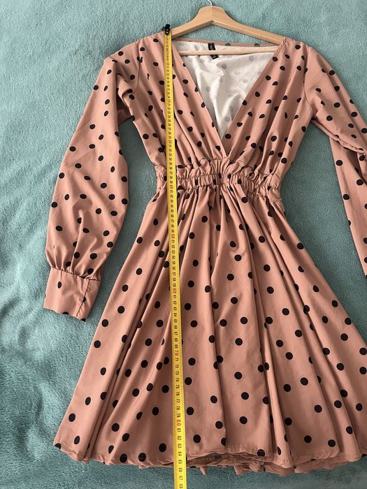 Sukienka brązowa w groszki