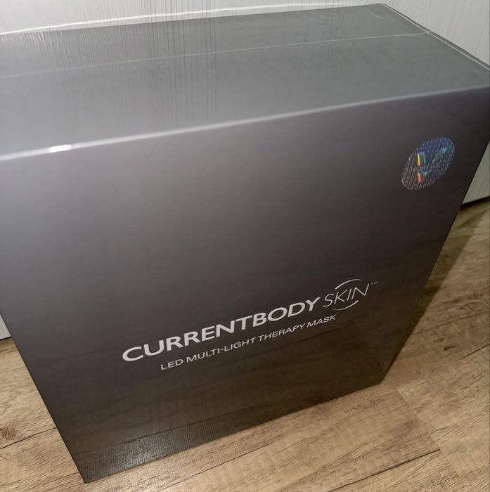 Новая LED-маска CurrentBody Skin Multi-Light Therapy Mask оригинал