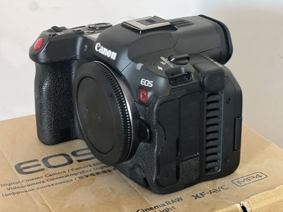 Canon eos R5C 8K fotografia e vídeo