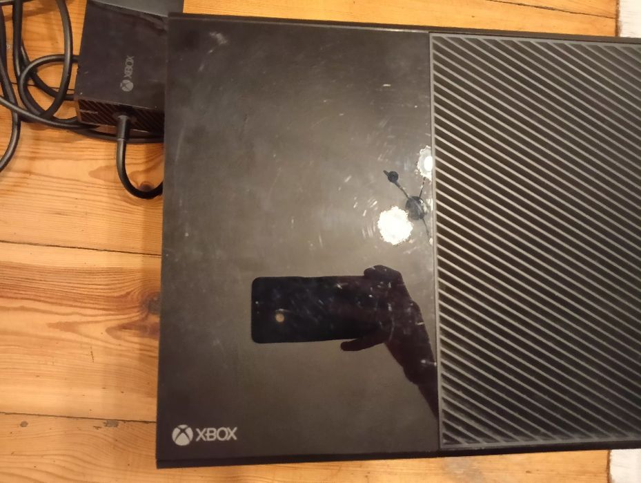 REZERWACJA  2x Konsola Xbox one + gry + pad