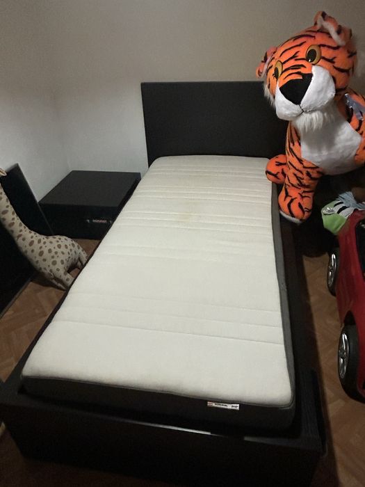 Vendo quarto de solteiro em bom estado semi novo