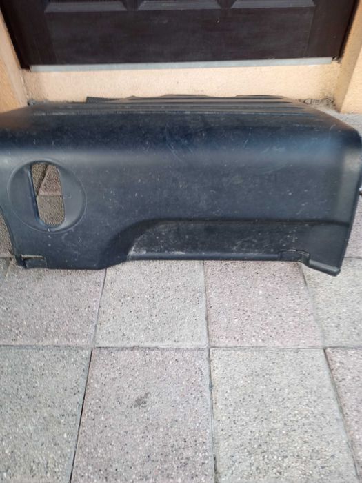 Osłona, obudowa akumulatorów Renault Premium