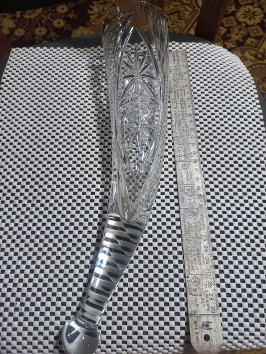 Рог схожий на кришталь.