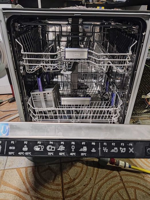 Sprzedam zmywarkę BEKO