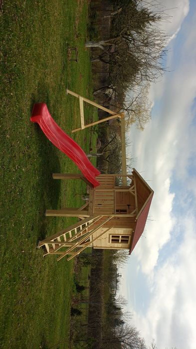 Domek dla dzieci solidny