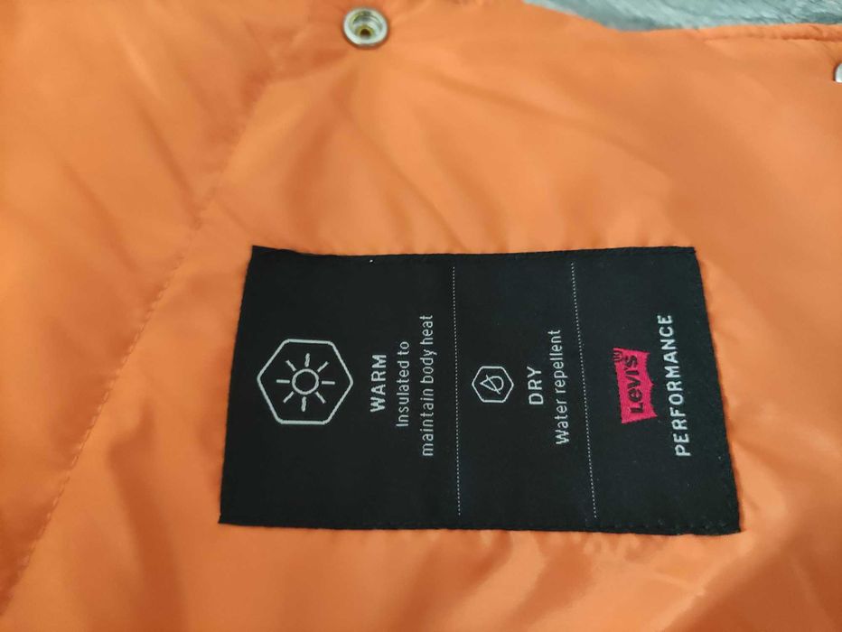 Безрукавка levis