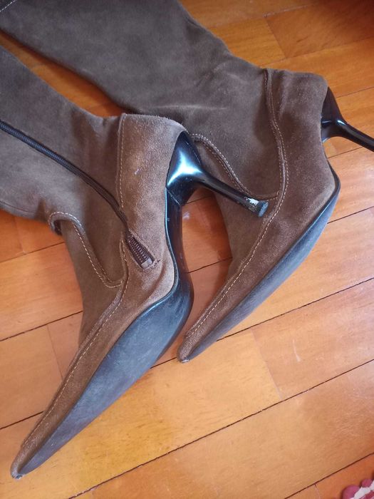 Botas compridas salto alto 37