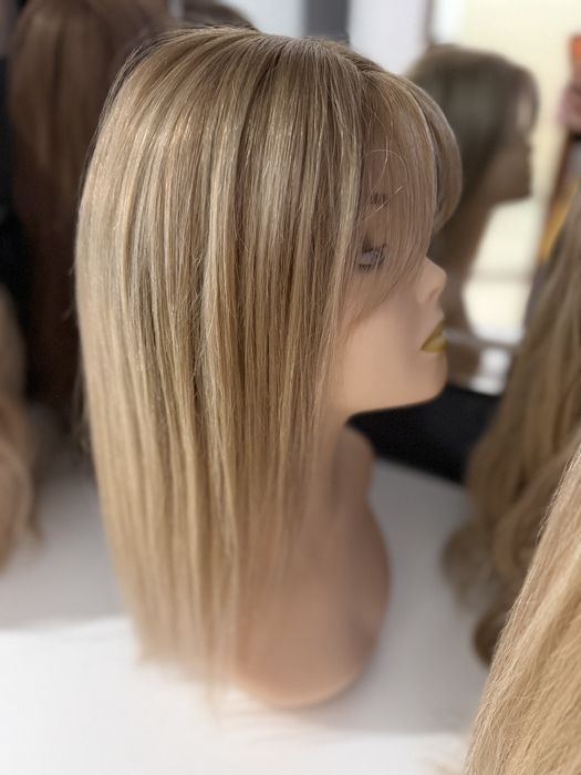 Peruka z włosów  naturalnych  blond