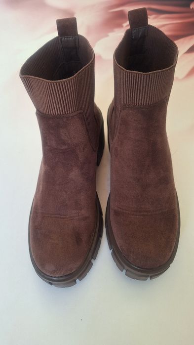 Botki brązowe zamsz roz. 38