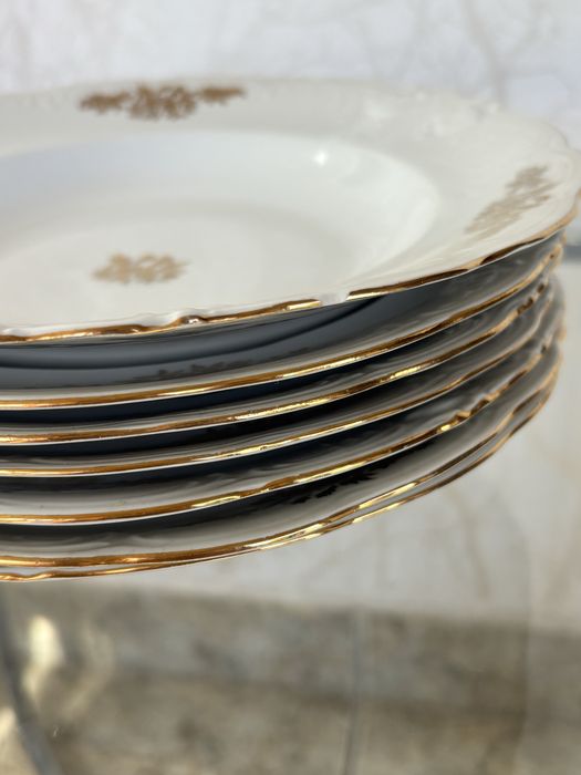 Zestaw talerzyków z porcelany