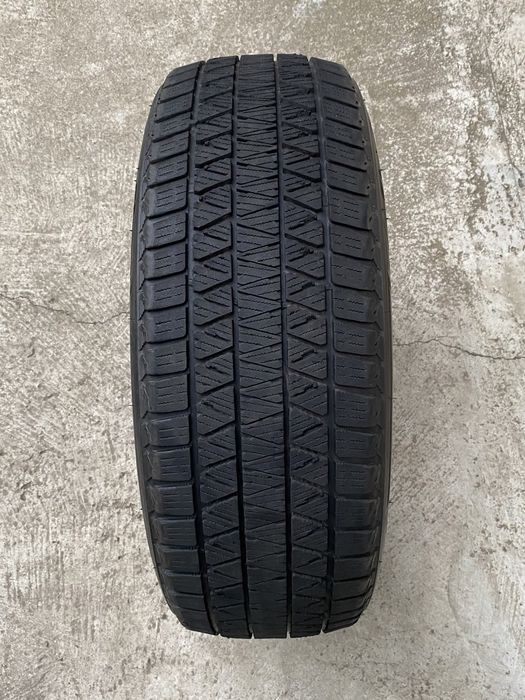 Комплект зимових шин Bridgestone Blizzak DM-V3 225/60 r18 100S автошини зима