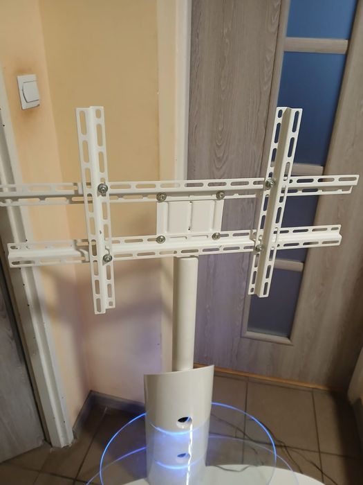 Stojak pod telewizor.