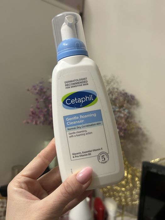 Cetaphil gentle foaming cleanser