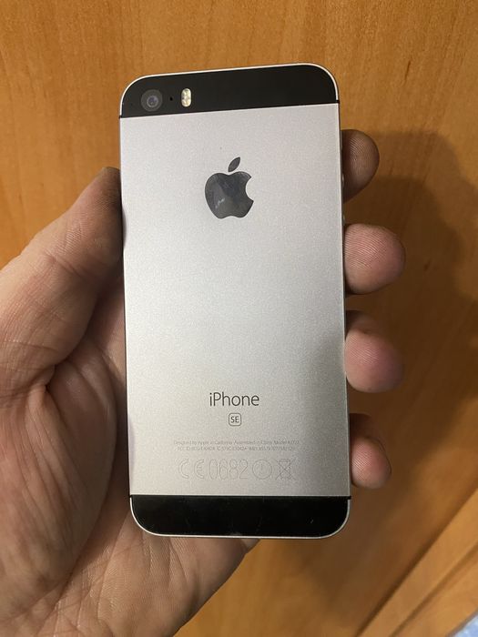Iphone SE 1 32gb space gray Отл сост айфон неверлок все робить супер