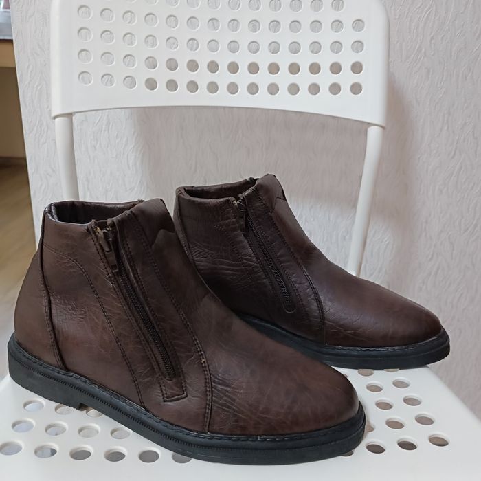 Черевики чоловічі 40 розміру