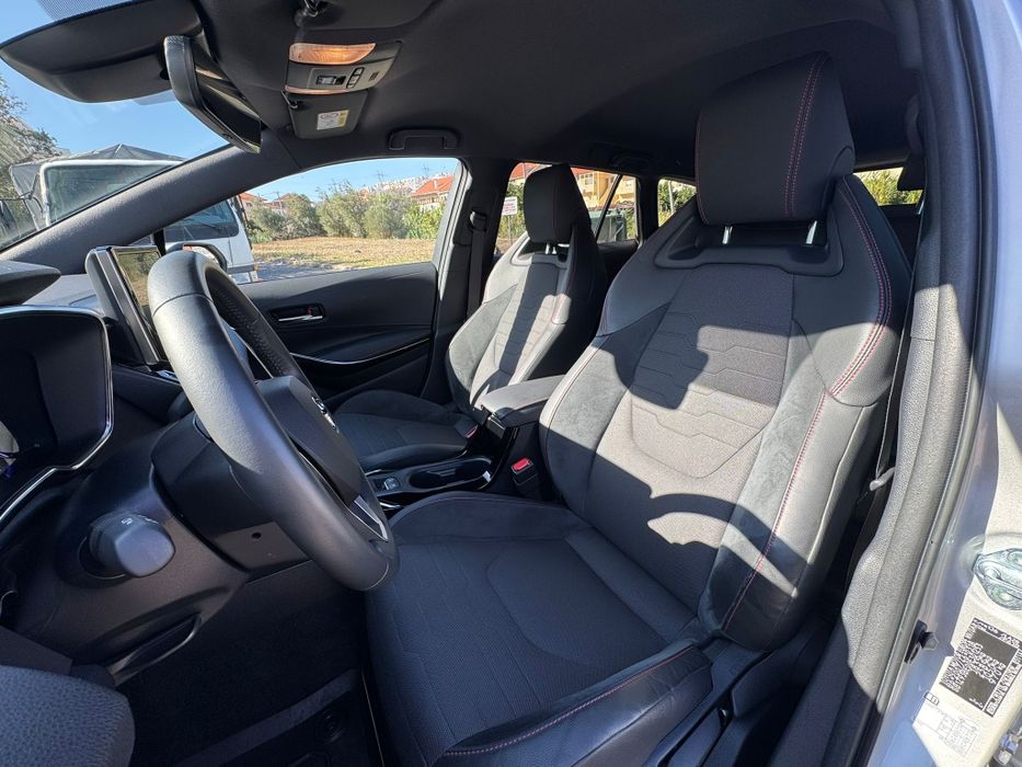 Toyota Corolla 1.8 Hybrid Exclusive