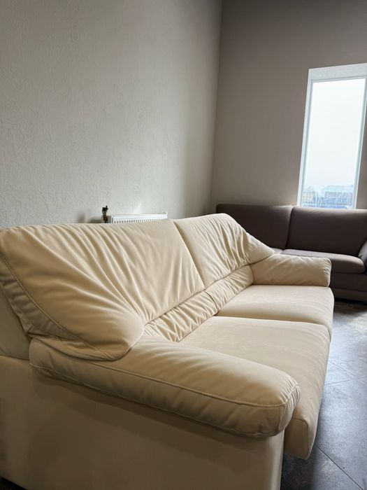 Продається новий диван!