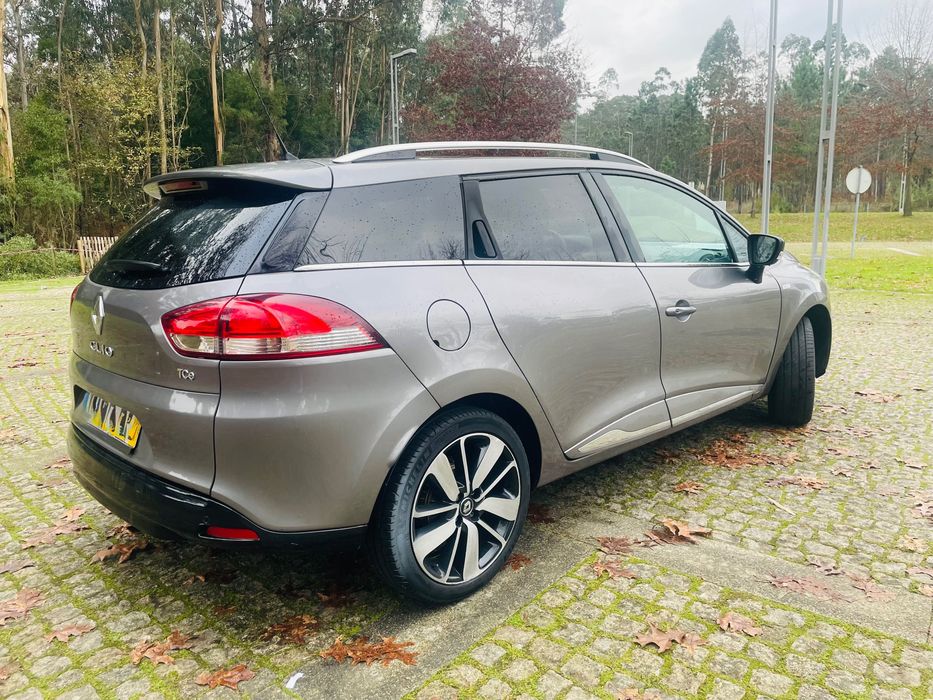 Renault Clio Sport Tourer 0.9 TCe Limited *Excelente Oportunidade*