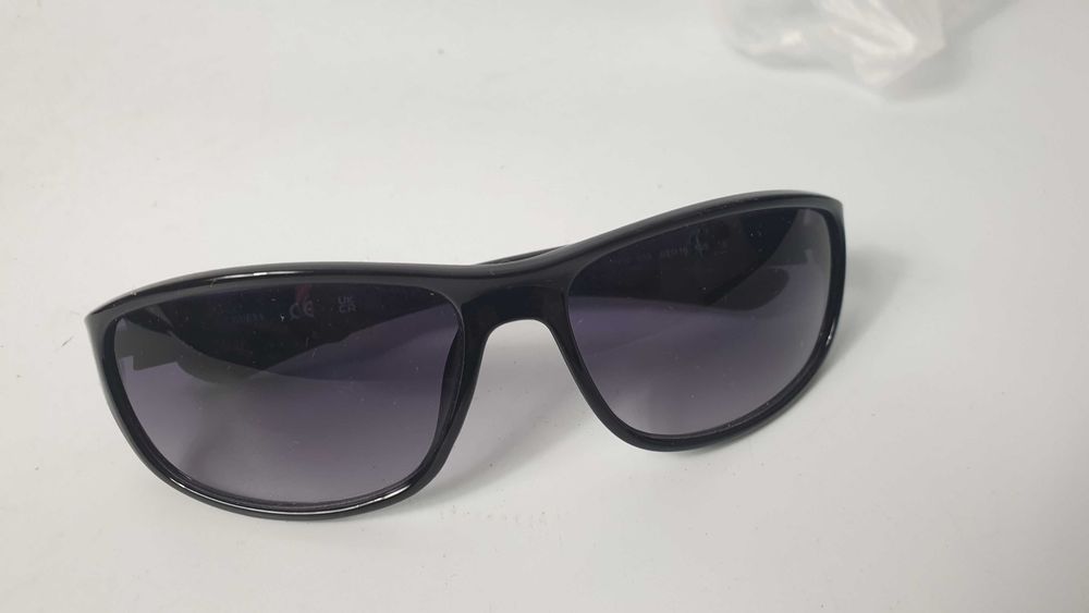 Okulary przeciwsłoneczne Męskie Guess GUESS GF0210