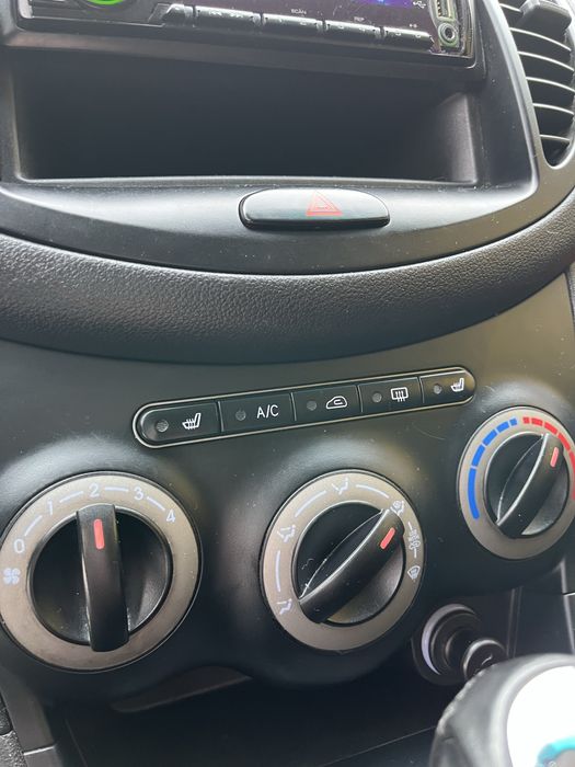 Hyundai i10 2012 рік 1.2 автомат